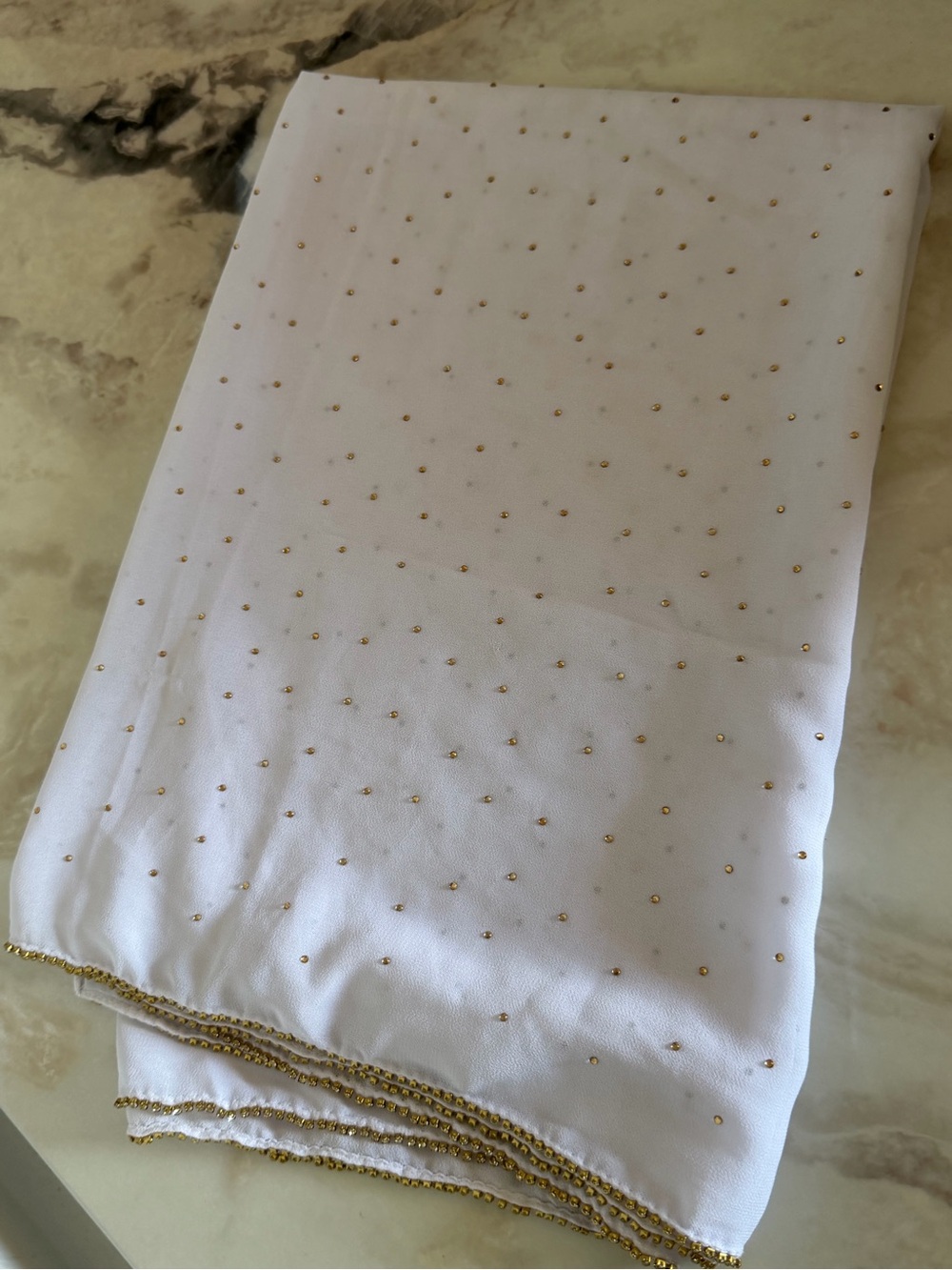 Elegant scarfs